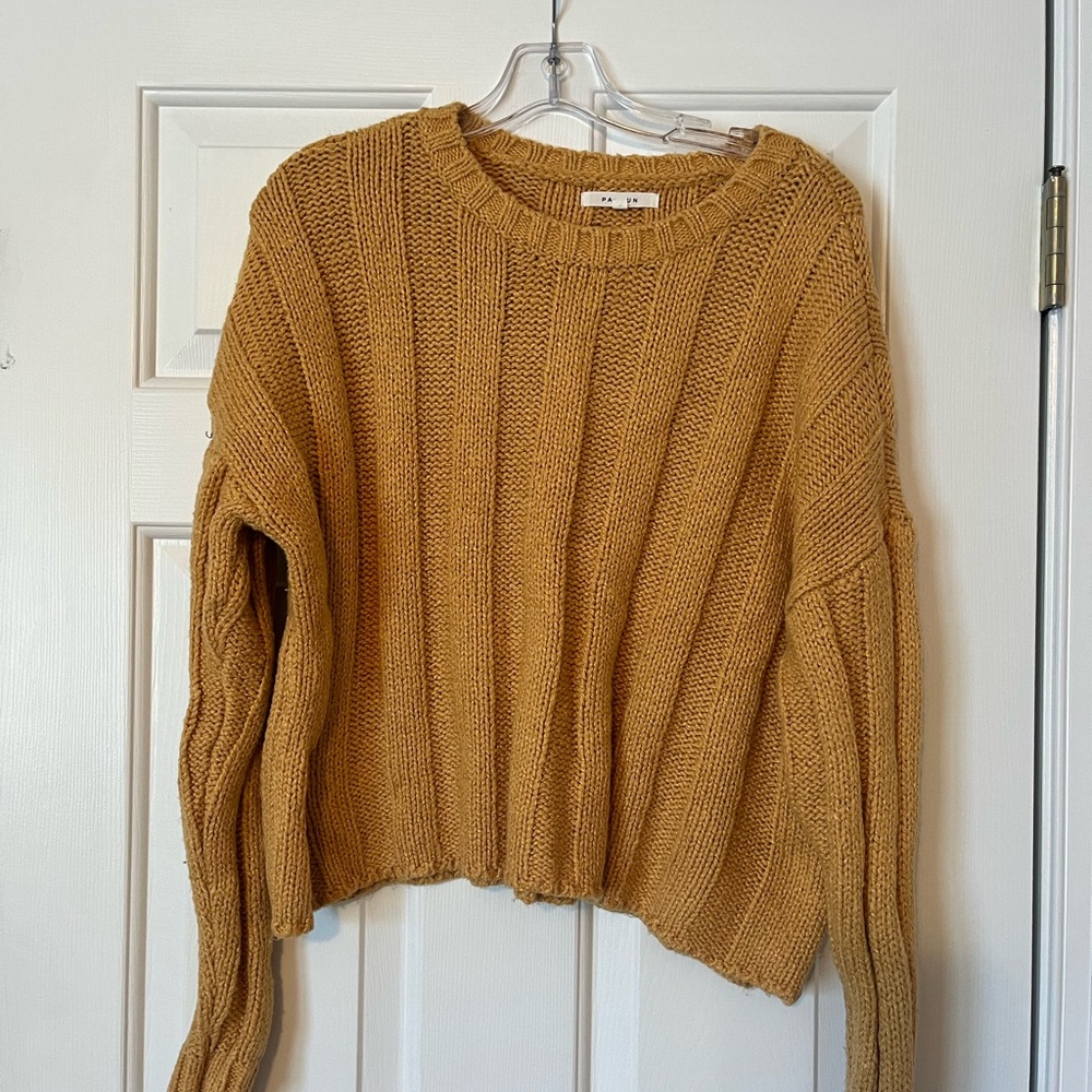Pac Sun Sweater
